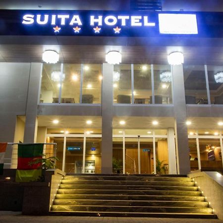 Suita Hotel Yaounde Exterior photo